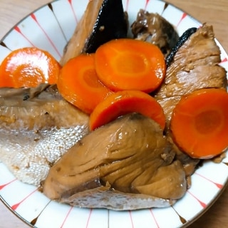 ぶりとニンジンの煮物